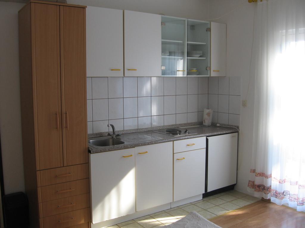 Apartments Marjanovic Bol Rom bilde